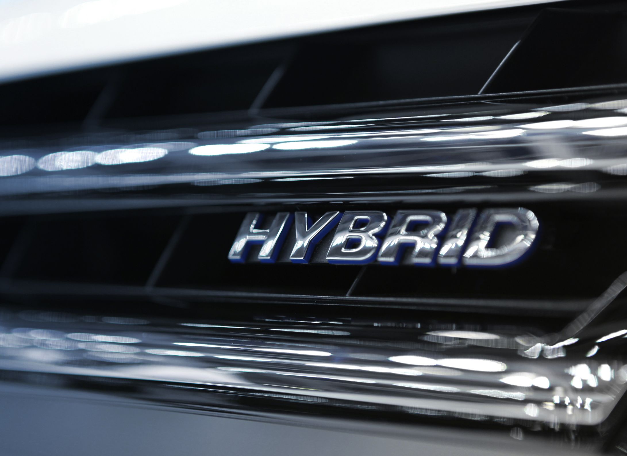 hybrid car maintenance